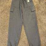 Gilly Hicks Hollister  Active Cargo Pants Photo 4