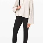 Lululemon Align Jogger 28"
Black size 4 Photo 11