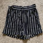 Who What Wear women's medium linen blend black striped shorts Photo 1