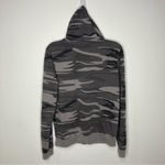 Others Follow  gray camouflage full zip jacket size‎ medium Photo 3