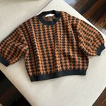 ASTR The Label Colette Houndstooth Short Sleeve Sweater Photo 0