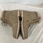 Jessica cline ankle boots women’s size 9 tan Carson style Photo 7