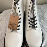 Dr. Martens 1460 White Smooth Leather Boots Men’s 10 / Women’s 11 NWT Photo 0