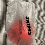 SKIMS Fits Everybody t-Shirt Bra Photo 5