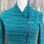 Lululemon EUC Woman’s Precision Jacket Cyber Jungle Photo 2