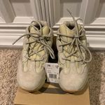 Yeezy Boost 500 Stone Photo 0
