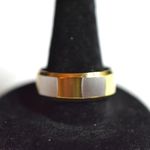 Source Unknown 2 Tone Silver/Gold Simple Chic Size 6 Casual Everyday Band Ring Photo 0