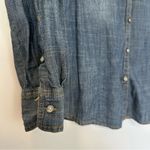 G.H. Bass &Co. G.H. Bass & Co. Chambray Button Down Shirt Womens Medium Blue Photo 4