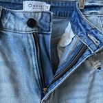 Oasis by eunina Jeans Light Washed Distressed Ripped Juniors Size 5 Photo 3