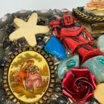 VTG Antique Embellished Cameo Brass 3D Flowers gemstone statue of liberty Purse Multiple Photo 5