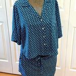 Haute Hippie blue and white fleur di lis design 2 piece short pajamas Photo 0