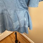 Loft crossbody short sleeve flowy top size small Photo 1