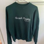 Grand Rapids Sweatshirt Green Size L Photo 0