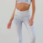 Niyama Sol Women's High Waisted Barefoot Legging Icy Hot Size S Photo 0