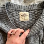 Hollister Sweater Photo 1