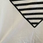 Forever 21  White & Black Rhinestone Heart Cropped Short Sleeve Tee Size Large Photo 4