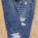 American Eagle High-waisted Jeans Photo 0