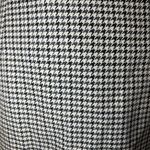 H & M Women's Houndstooth Skirt Size 6 Photo 2