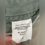 Eddie Bauer  Woman’s Khaki Plus Size Casual Cargo Shorts Size 18 Photo 4