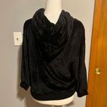 Alice + Olivia Alice + Olivia black velour hoodie kangaroo pocket size XS NEW Photo 3