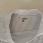 Abercrombie & Fitch  White Waffle Knit Crewneck Photo 2