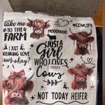 White Tote Bag with Cow Print Photo 1