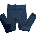 Women’s 2 Piece Leggings & Crop Top Size L Photo 1