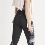 Alo Yoga Black White Dark Krystal Graphic High Waisted Airbrush Workout Leggings Photo 1