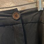 East 5th FINAL MARKDOWN  Bermuda shorts 22w Photo 2