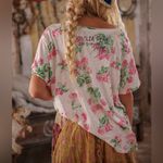 Magnolia Pearl NWT  Berry Little Archer Tee - white wild strawberries - one size Photo 3