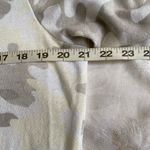 SoulCycle  Camo Long Sleeve Sweatshirt L Photo 8