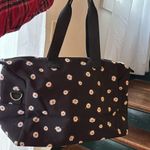 Alice + Olivia  AO x Fabfitfun Duffel Bag - Daisy Print Photo 4