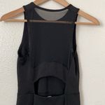 Lululemon 4 Off The Court Dress in Black Photo 9