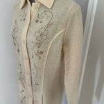 Classic Elements Vintage 90s Sz:M Petite  Cream Long floral Embroidered Sweater. Photo 6