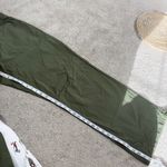 Aerie NWT  Women’s Avenue Baggy Cargo Pants Pull On Lightweight in Green Flame L Photo 16