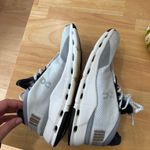 on cloud  Cloudnova Women’s Photo 4