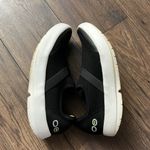 OOFOS Womens OOmg Low Shoe Black Mesh Recovery Slip On Sport Flat Loafer Size 10 Photo 2