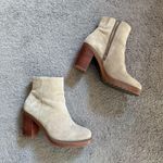 DSW Crown Vintage Suede  Boots Photo 0