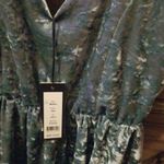 Romeo + Juliet Couture ROMEO & JULIET VELVET DRESS 👗 Photo 2