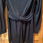 “Mi Ami" V Photo 2