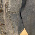 Crest Jeans vintage med wash distressed denim jacket floral embroidery. Size 3X Blue Photo 3