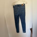 American Eagle distressed hi rise jeggings next level stretch size 2 85% cotton Photo 8