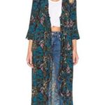 Knot Sisters  Morrison Kimono Dress in Dark Floral
Size S Photo 2