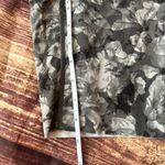 Women’s Offline Floral Grey Black Biker Short Size S Gray Photo 3