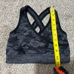 Gymshark Black and Gray Sports Bra with Wide Straps Photo 3