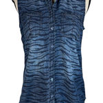 Chico's Chico’s SZ 0 (Small) Denim Top Button-Up Zebra Sleeveless Hi-Low Pockets Collar Photo 0