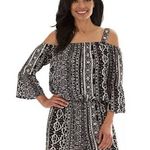 Apt. 9  Open Shoulder Romper Size Large Photo 0