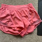 Lululemon Hotty Hot Short 2.5” Photo 0