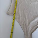 House of Harlow 1960 Beige size Large Bodysuit Shape wear Top Shirt V Photo 4