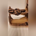 Vince Women's Morris Snakeskin Embossed Leather Thong Tan & Black Sandals Size 6 Photo 8